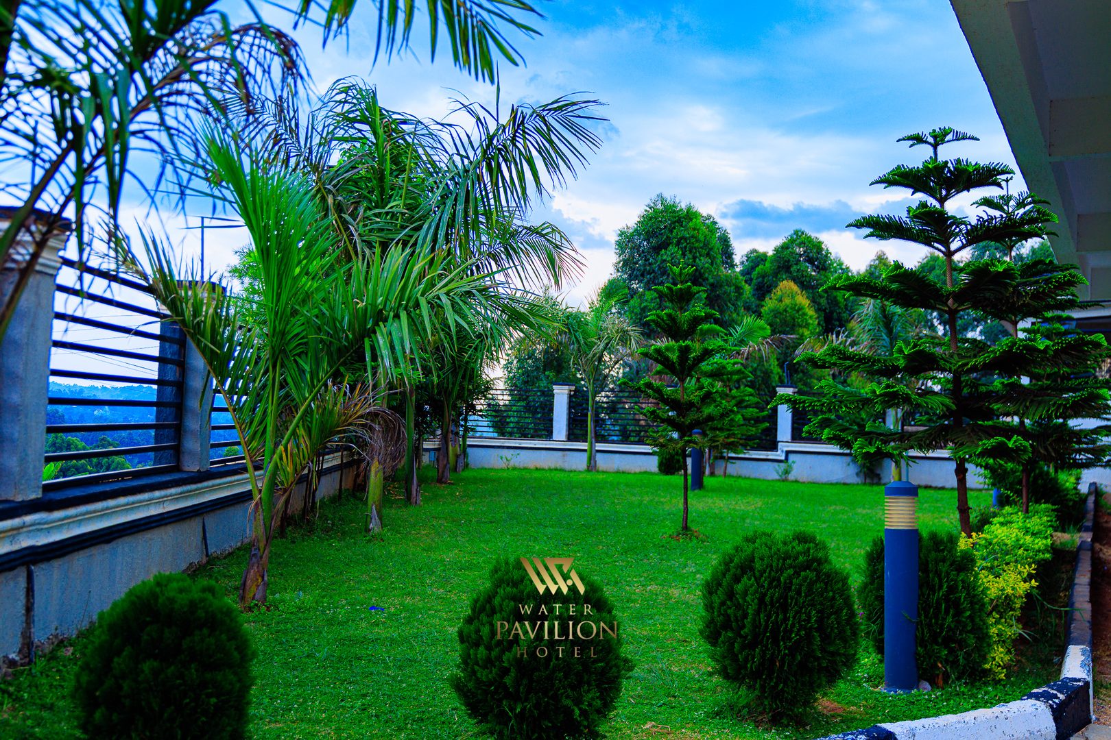 Gardens & Nature